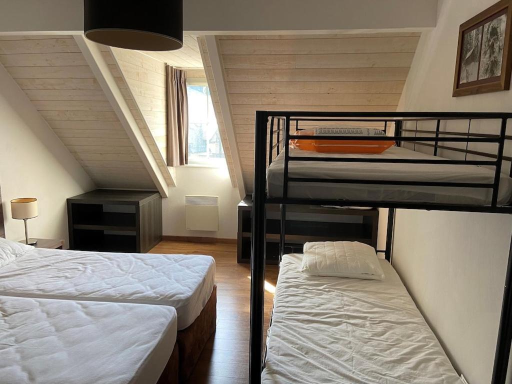 Duplex 10 Personnes Appartement Saint-Lary-Soulan Buitenkant foto
