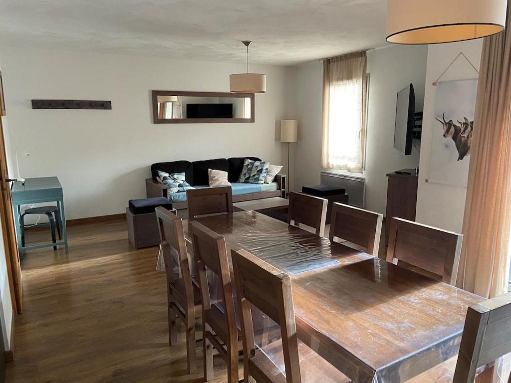 Duplex 10 Personnes Appartement Saint-Lary-Soulan Buitenkant foto